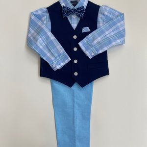 4T Boys Nautica Vest suit